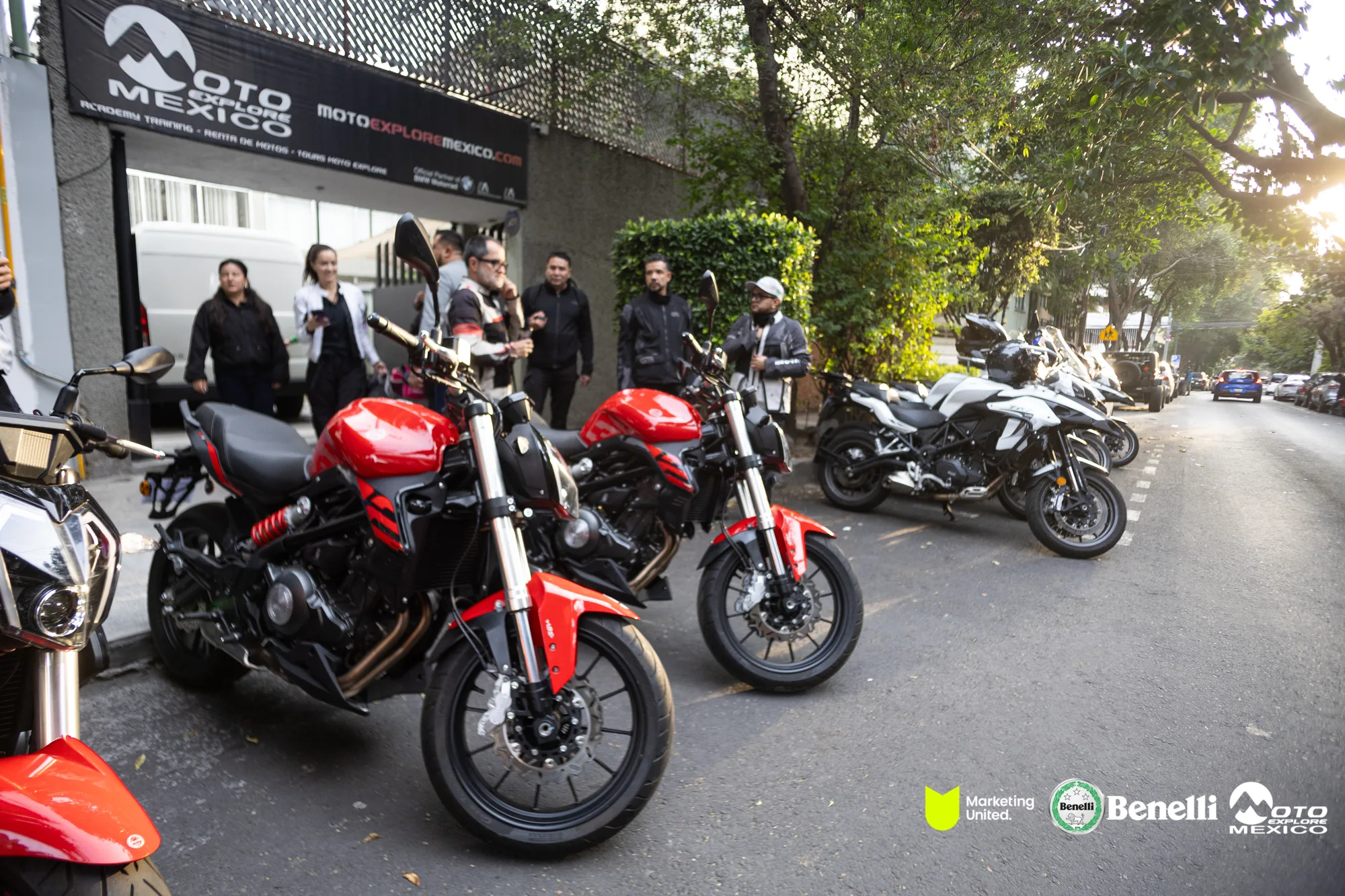 BENELLI TAXCO 16