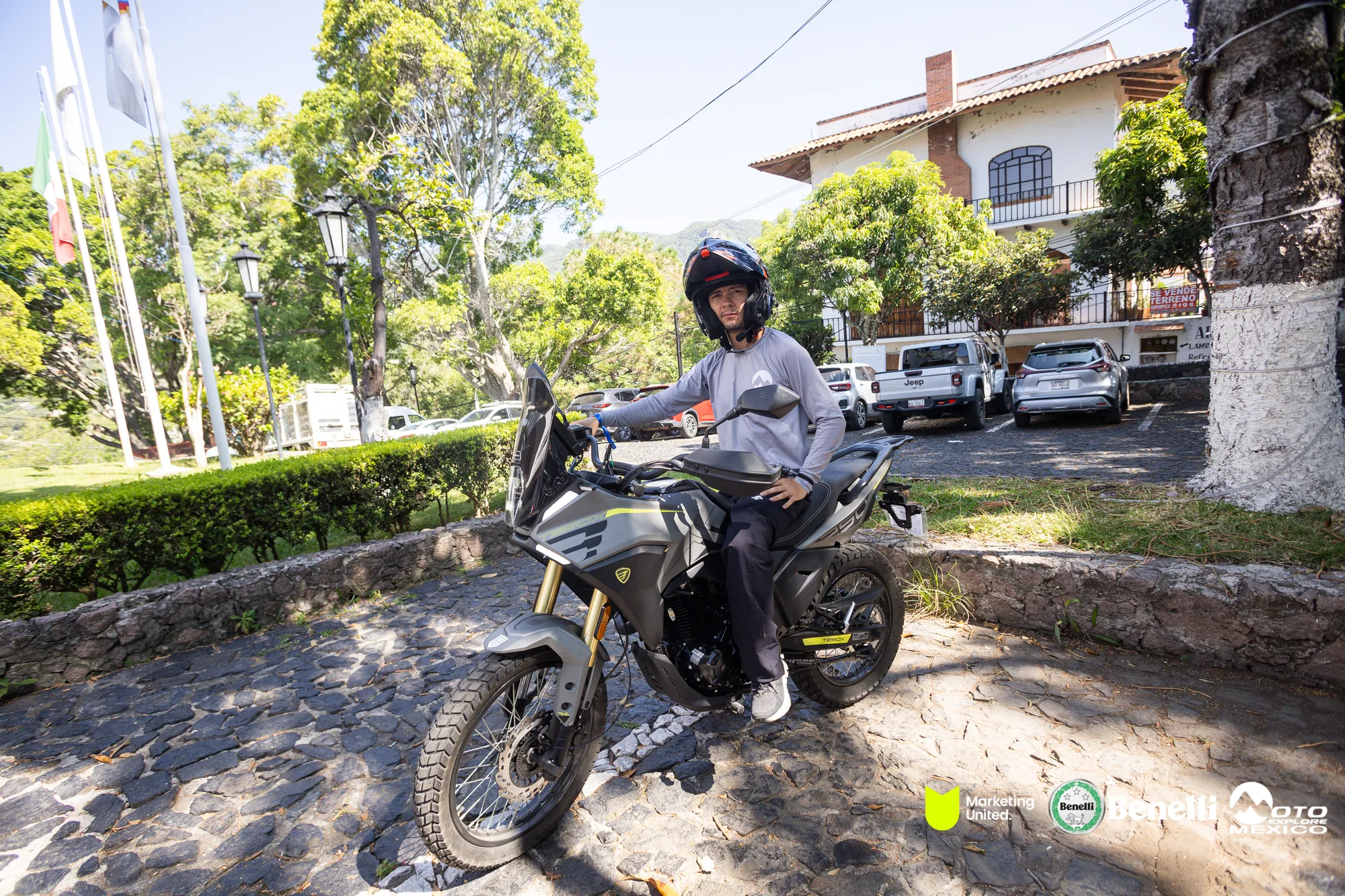 BENELLI TAXCO 1656