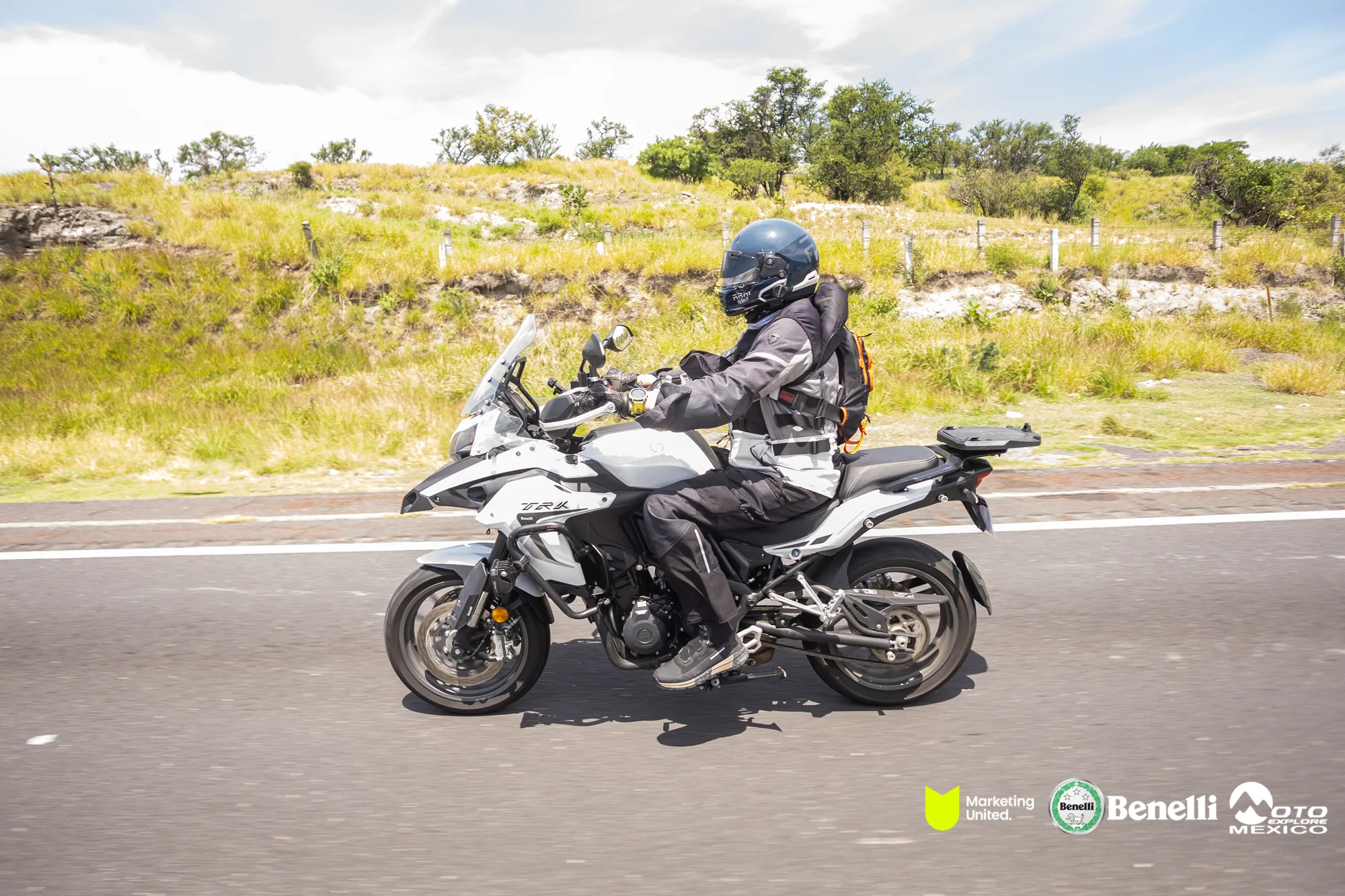 BENELLI TAXCO 315