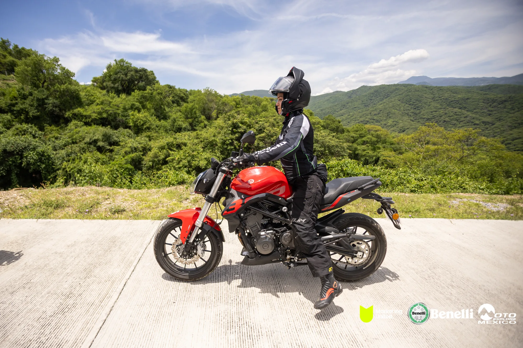 BENELLI TAXCO 356
