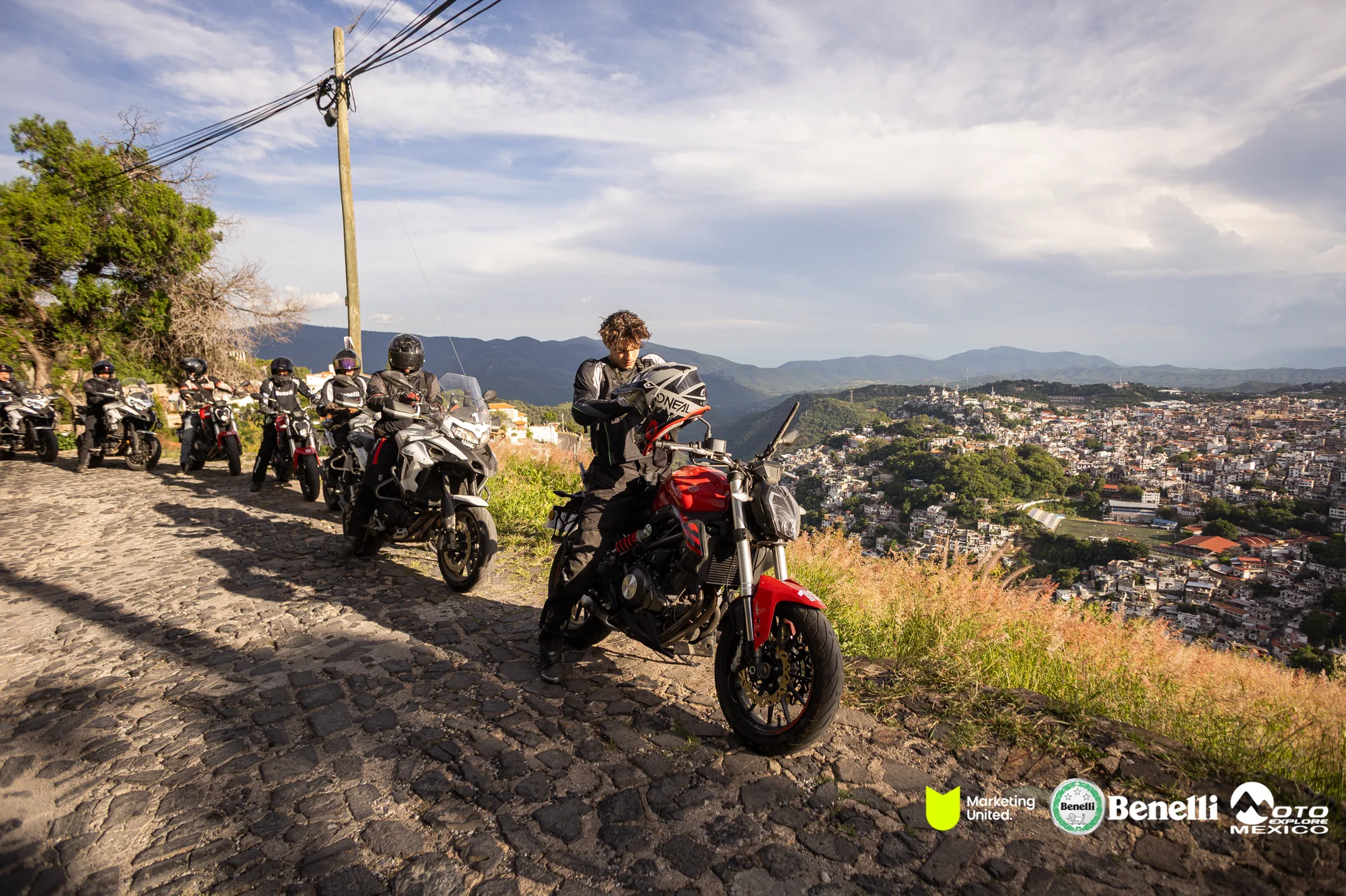 BENELLI TAXCO 684