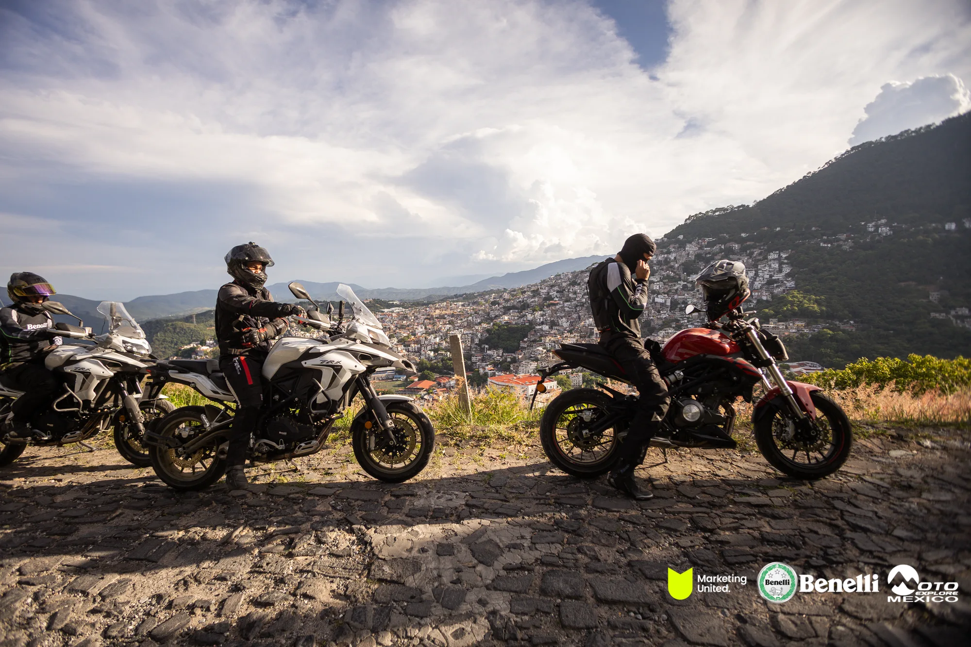 BENELLI TAXCO 688
