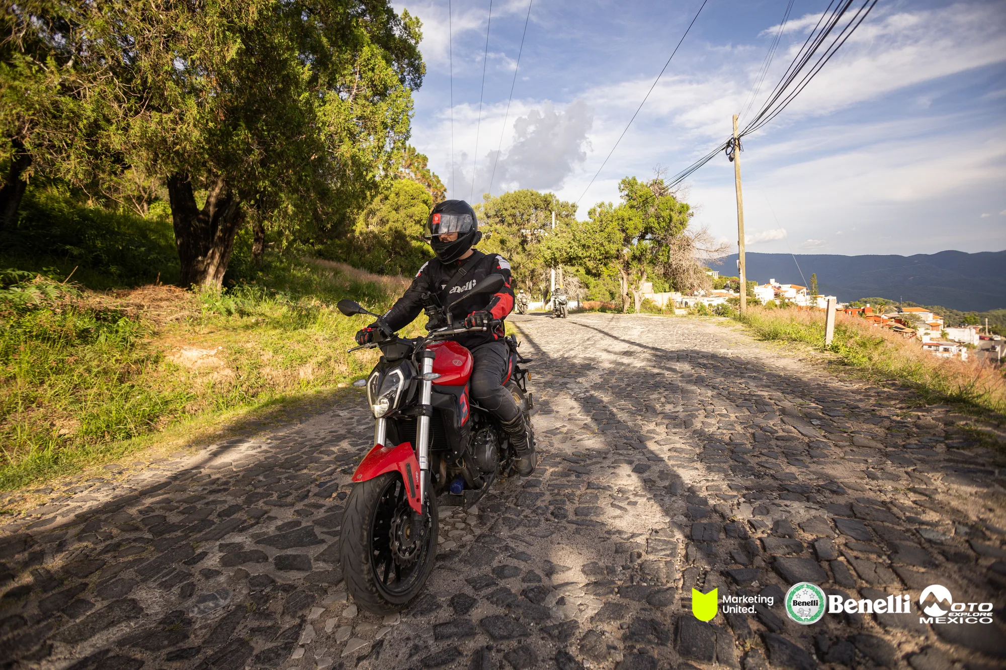 BENELLI TAXCO 706