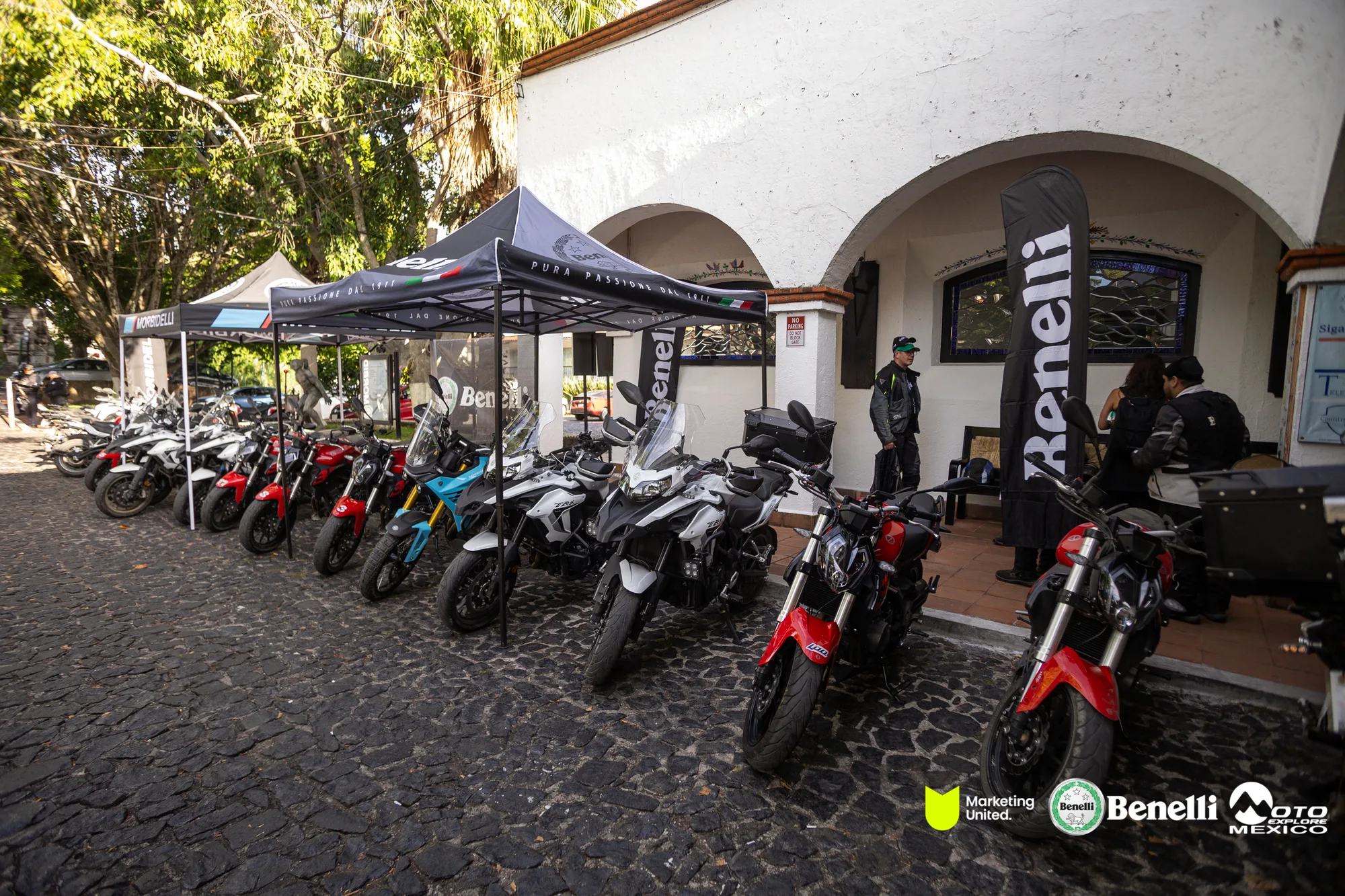 BENELLI TAXCO 730