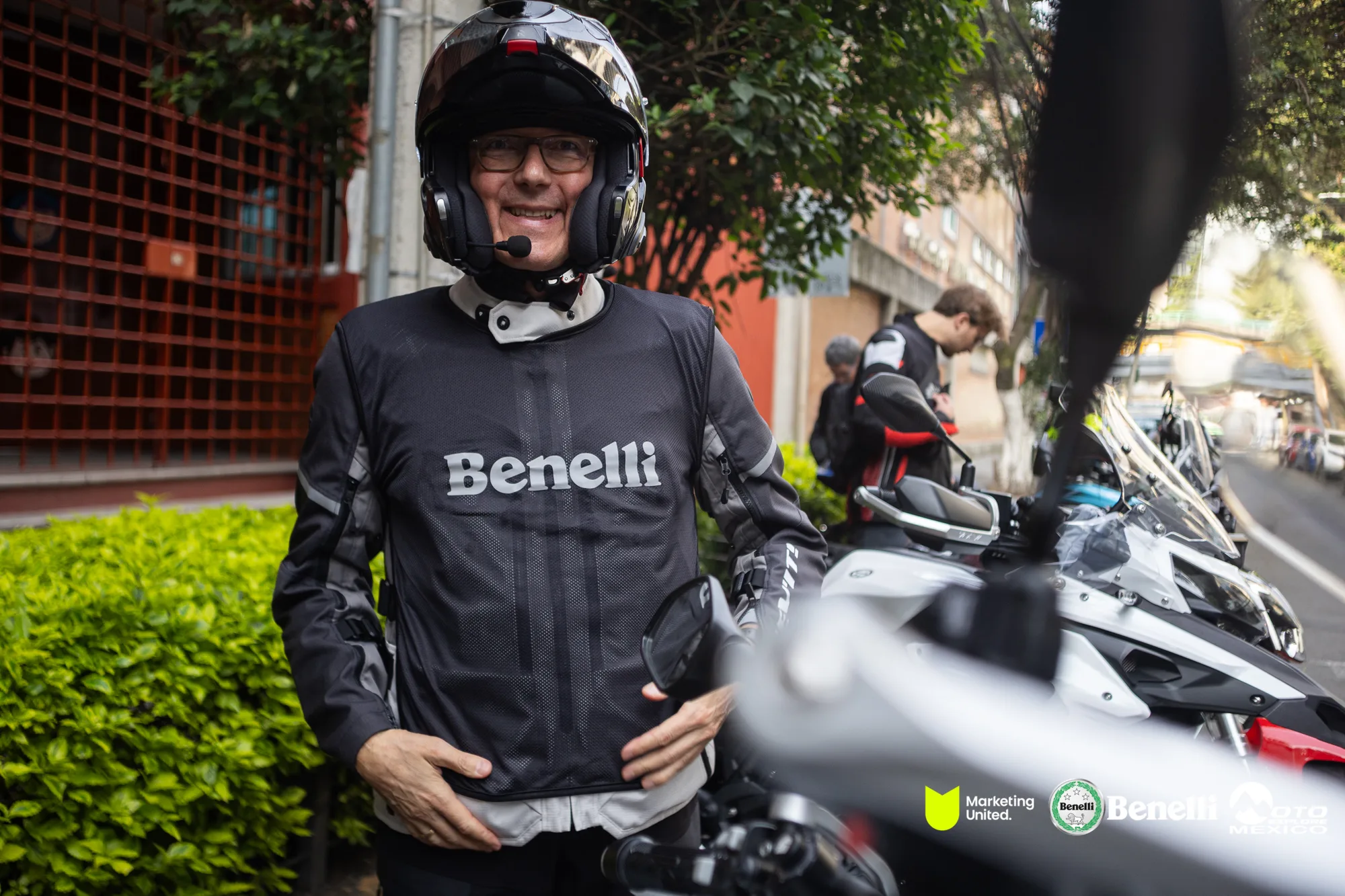 BENELLI TAXCO 76